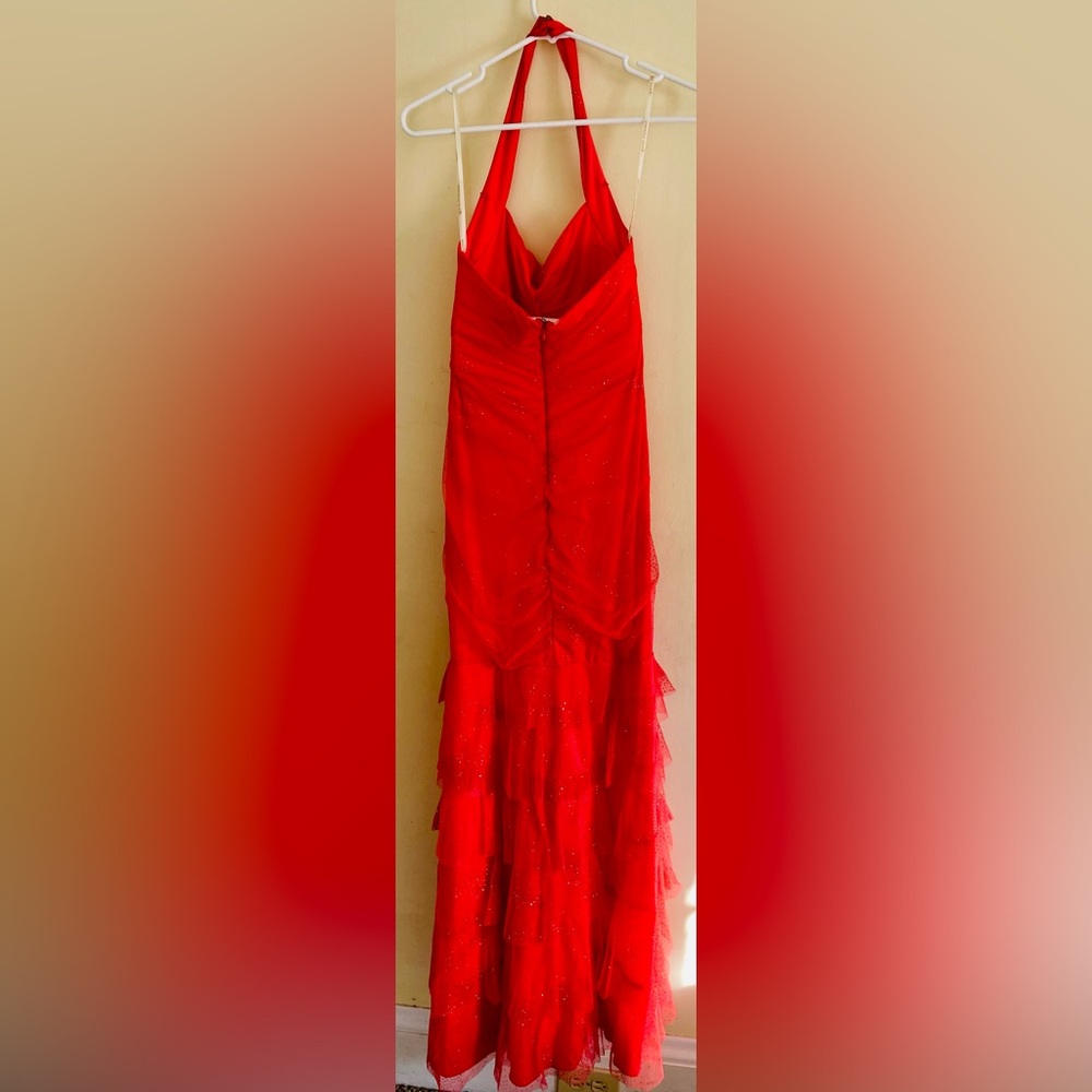 Ignite Evenings Size 2 Coral Color Prom Dress - Picture 2 of 15